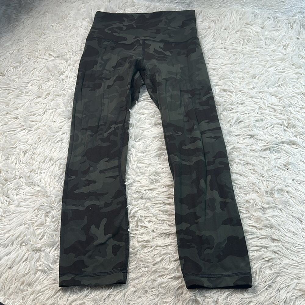 Lululemon Align Crop *21" Incognito Camo Multi Gator Green